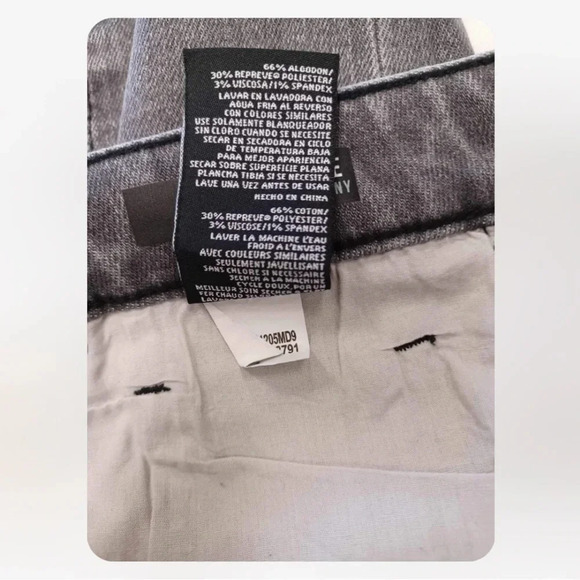 Kut From The Kloth Connie High Rise Fab Ab Ankle Skinny Raw Hem Black Size 4 - Picture 9 of 14